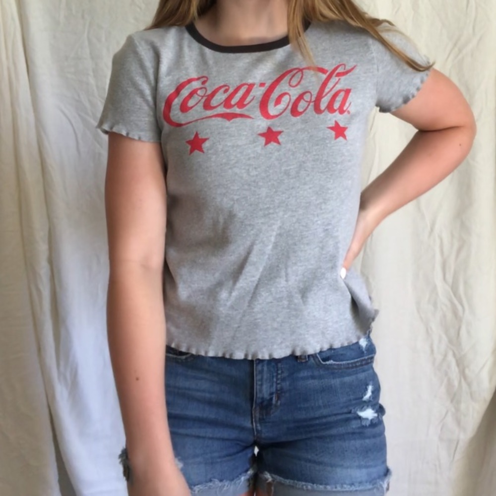 Juniors Coca-Cola Baby Tee Size L